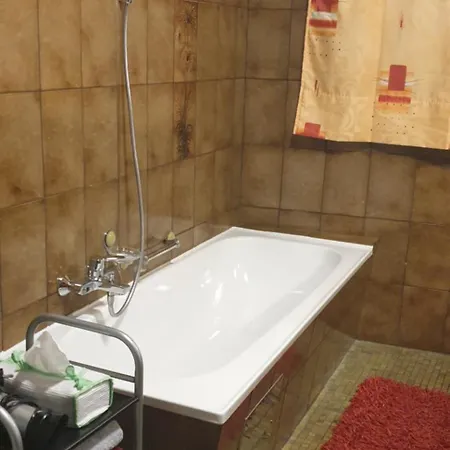 Singer Appartement *