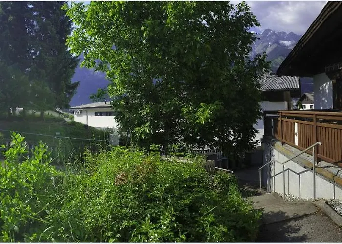 Apartment Singer Vols