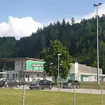 Apartament Singer *