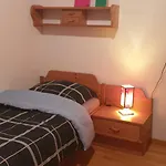 Singer Apartament *