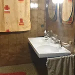Apartament Singer *
